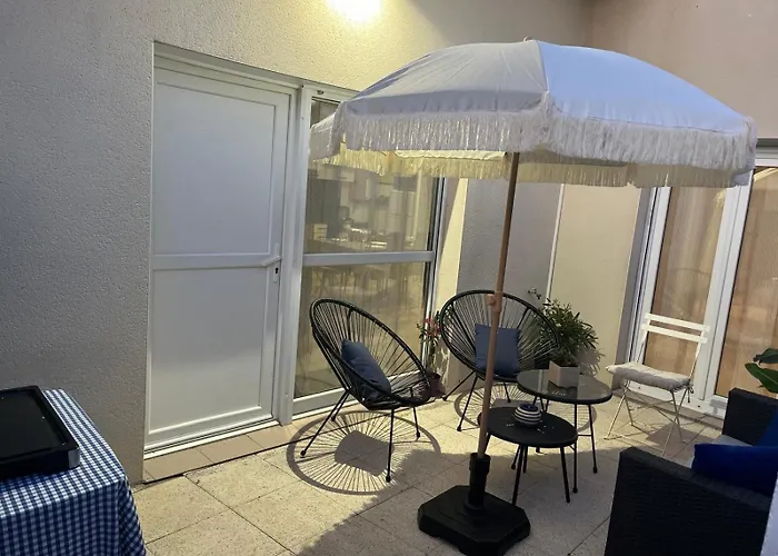 Ferienhaus La Parenthese Au Pied Du *